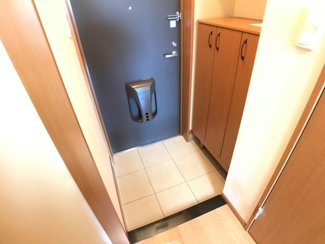 玄関　シューズボックス付き