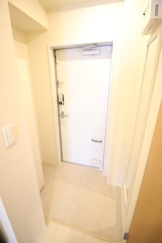 玄関　落ち着いた玄関です