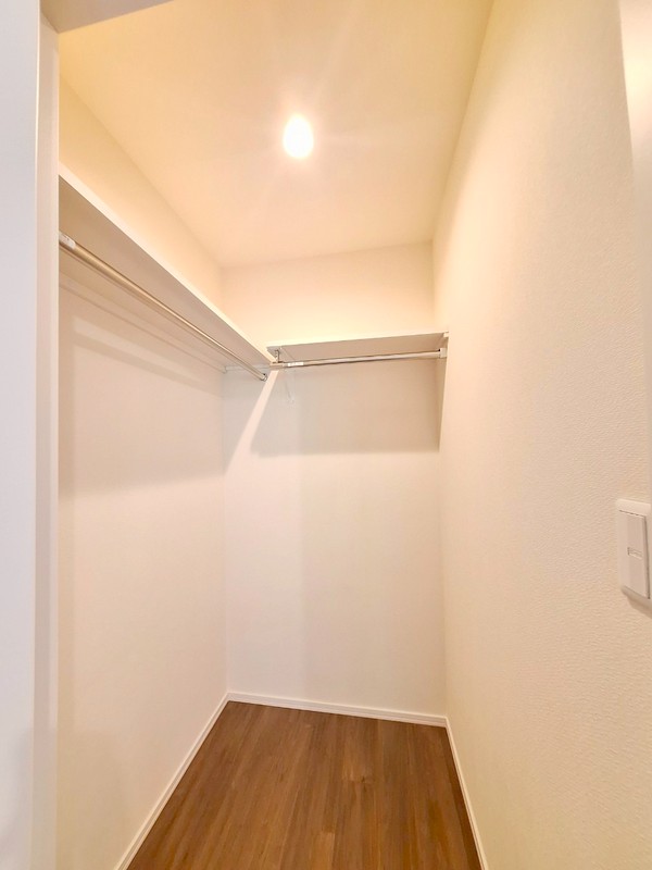 収納　★ウォークインクローゼット★