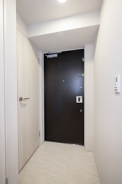 玄関　※写真は同タイプ住戸です。
