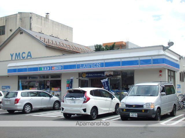 コンビニ　ローソン（コンビニ）まで716m