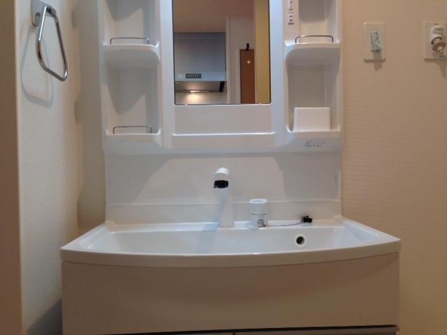 洗面設備　洗髪洗面化粧台