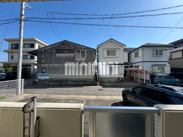 バルコニー　ベンラダも広々して使いやすい