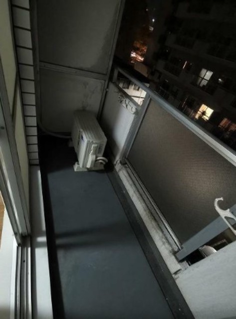 バルコニー　バルコニーあります