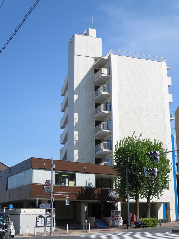 建物外観　落ち着いた雰囲気の外観です