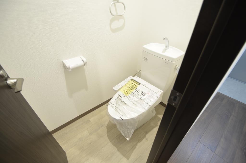 トイレ　シャワー付トイレ