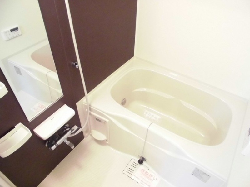 バス・シャワールーム　図面と現状に相違がある場合には現状を優先