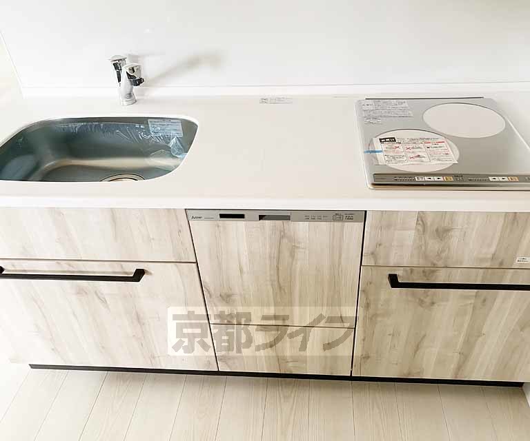 キッチン　ＩＨコンロ付きのキッチン