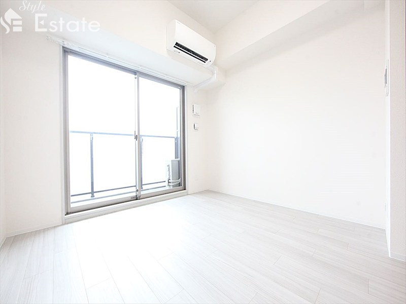 居室・リビング　同仕様写真