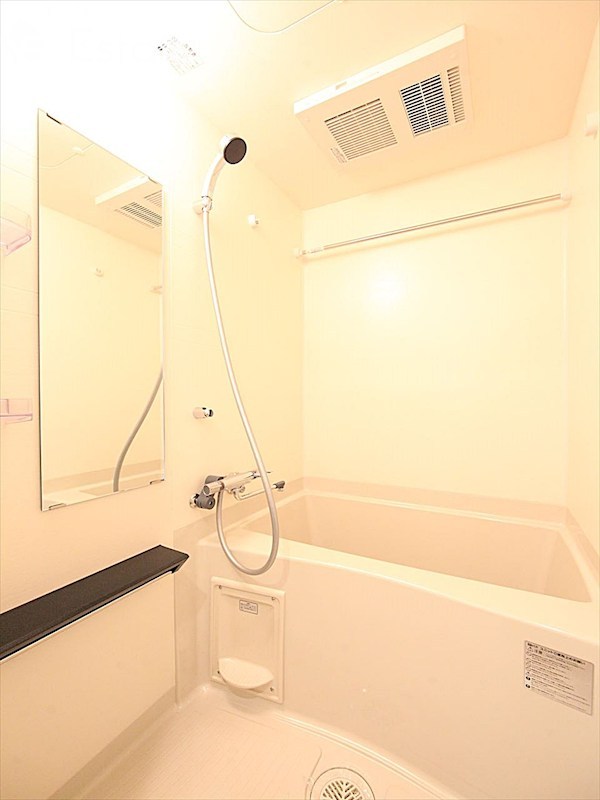 バス・シャワールーム　同仕様写真