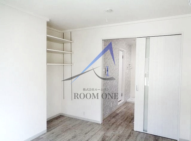 居室・リビング　洋室のお部屋です。