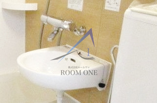 洗面設備　洗面台です。