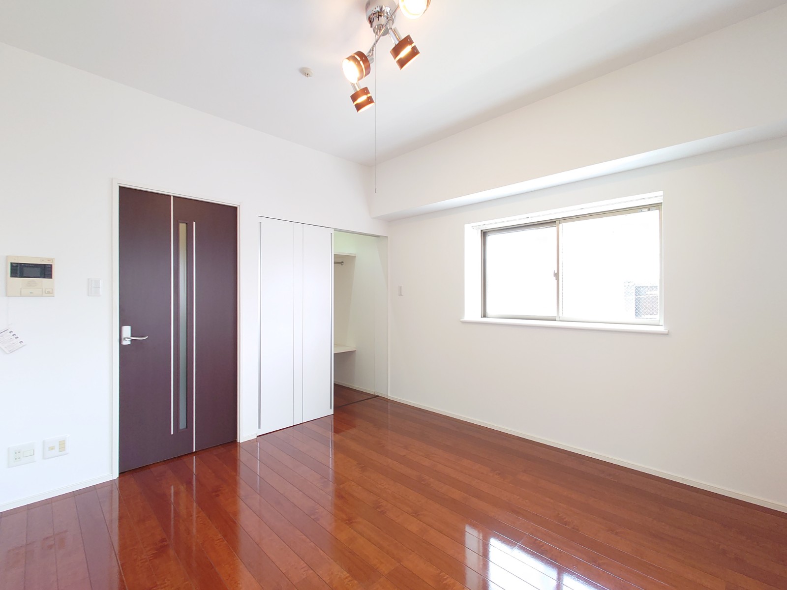 その他部屋・スペース　エアコン付き