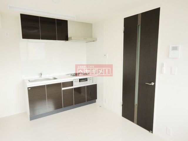 キッチン　収納