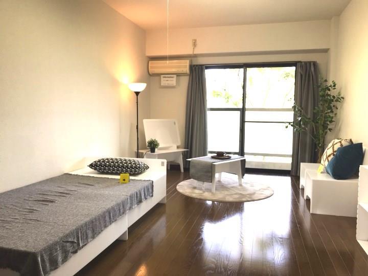 居室・リビング　写真は303号室のものになります。