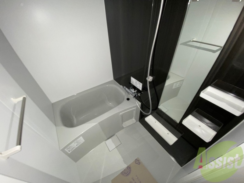 バス・シャワールーム　お風呂です。ゆっくりお風呂につかるのも体に良いですね～