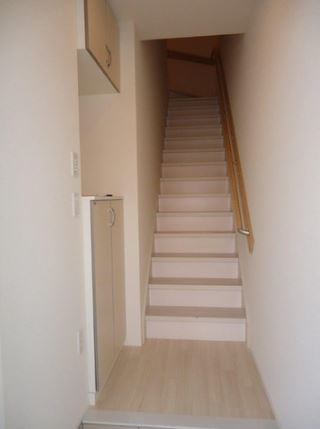 玄関　福岡・佐賀の賃貸物件・お部屋探しはトーマスリビングまで。