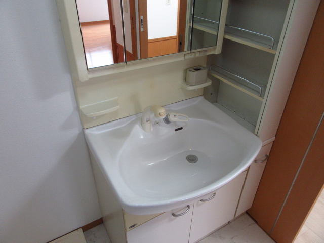 洗面設備　同施工モデル写真