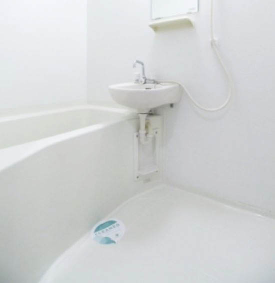 バス・シャワールーム　★洗面台付きバスルーム★