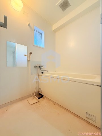 バス・シャワールーム　※同物件　別間取り　参考写真