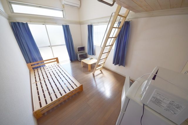 その他部屋・スペース　★ロフト付きで天井も高く開放感があります★