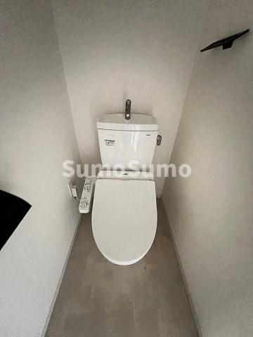 トイレ　落ち着いたトイレです