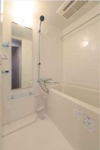バス・シャワールーム　別部屋の参考写真になります。