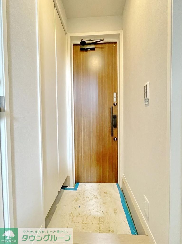 玄関　★お問い合わせはタウンハウジングまで★