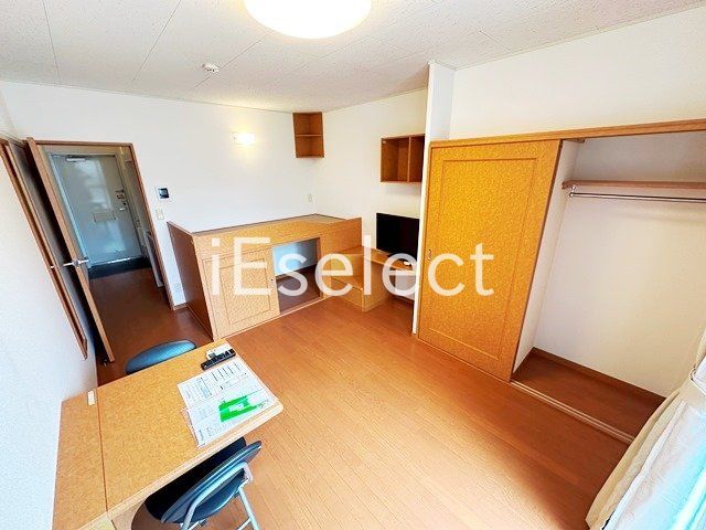 居室・リビング　家具家電付きで楽々入居♪