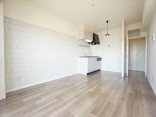 居室・リビング　※同型写真