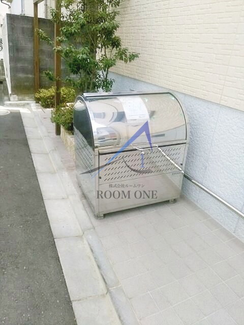 その他共有部分　ごみ置き場です。