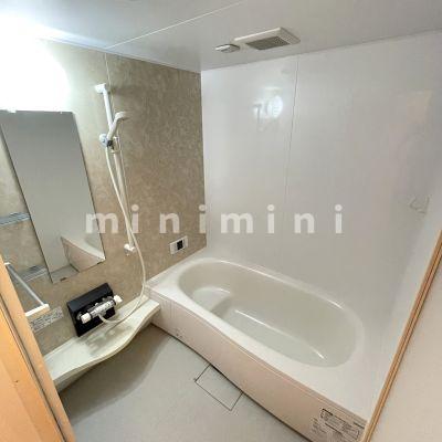 バス・シャワールーム　※写真は別号室のものですので現状優先とさせていただきます