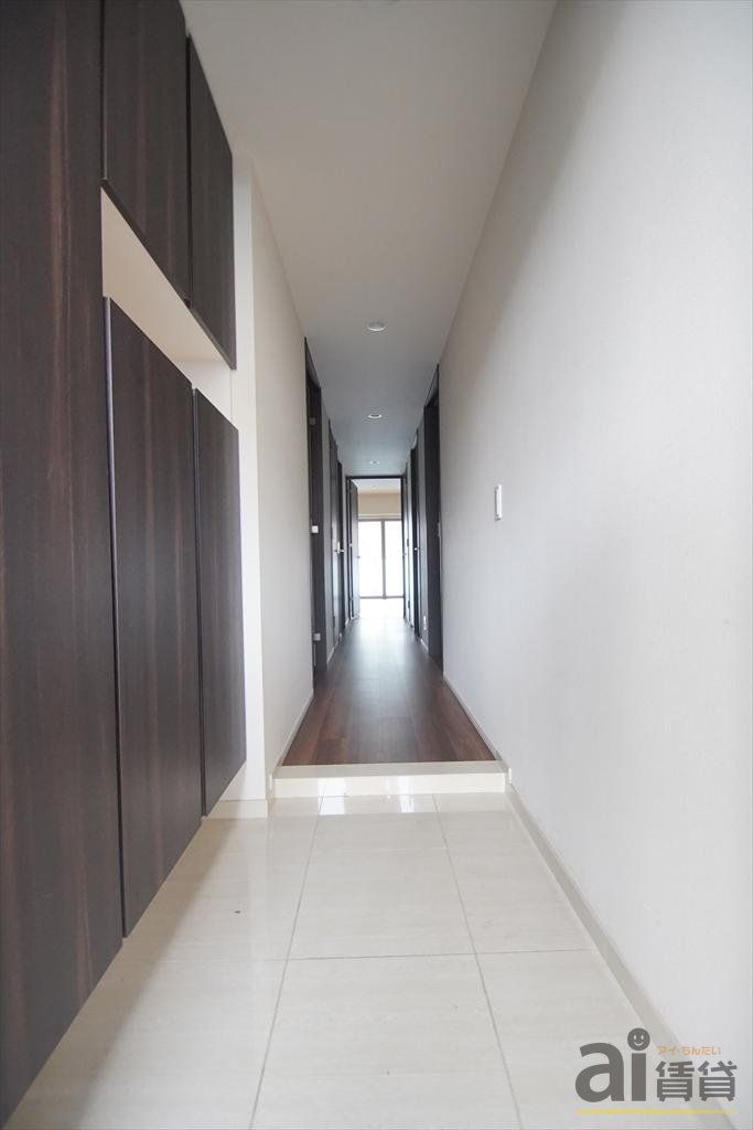 玄関　※別号室写真です。