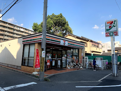 コンビニ　セブンイレブン JR塚本駅西店（コンビニ）まで390m