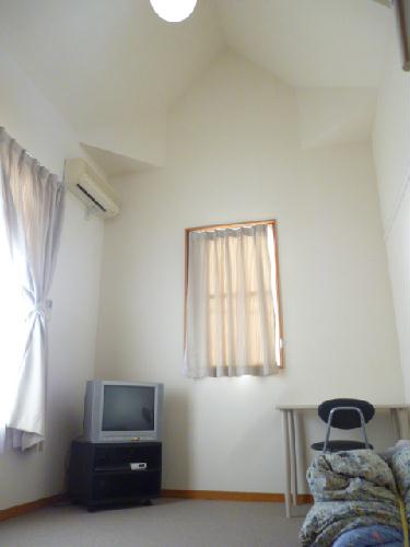 居室・リビング　居室は独立部屋です☆