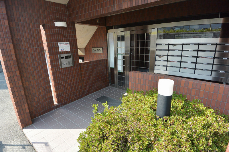 エントランス　オートロック付