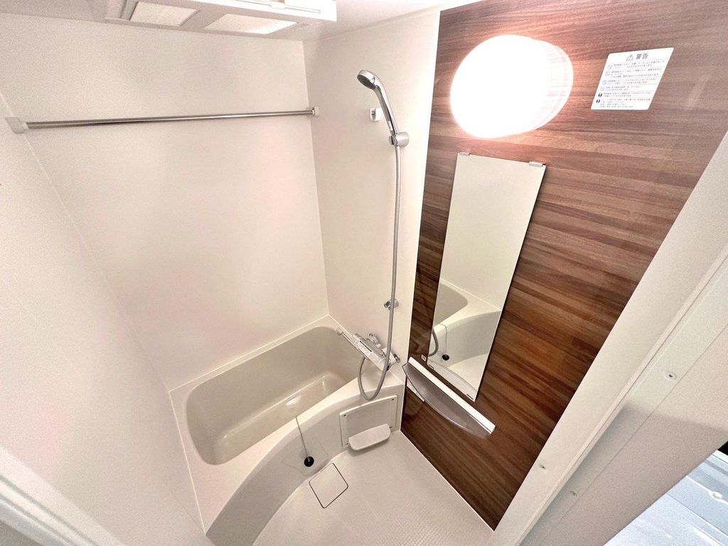 バス・シャワールーム　バス
