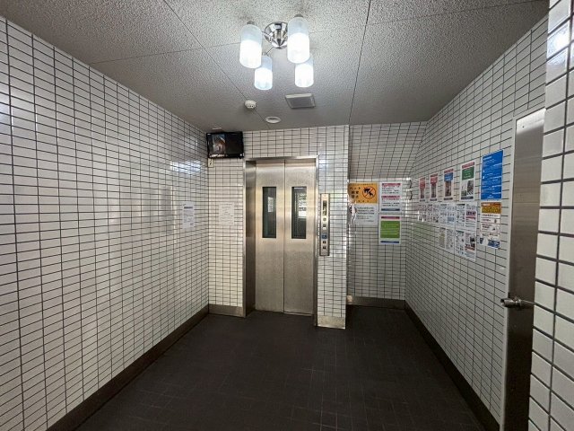 ロビー　ゆとりのあるロビーです