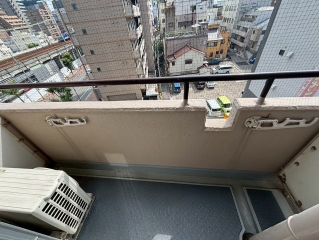 バルコニー　バルコニーがあります