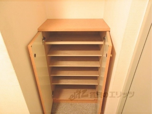 収納　下駄箱