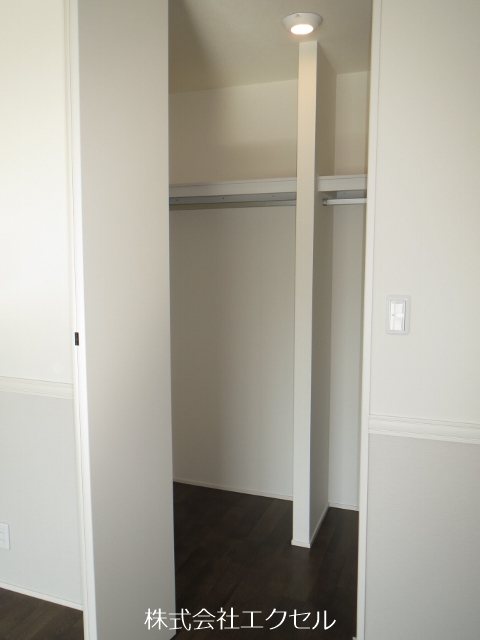 収納　ウォークインクローゼット