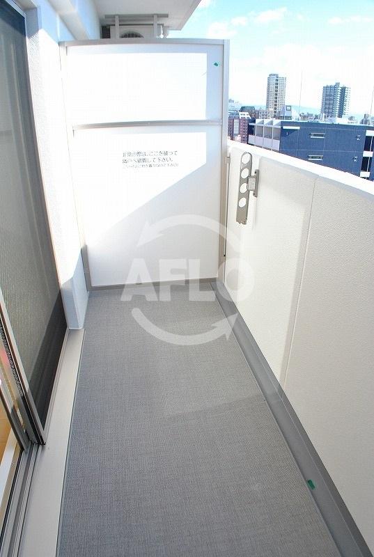 バルコニー　バルコニー