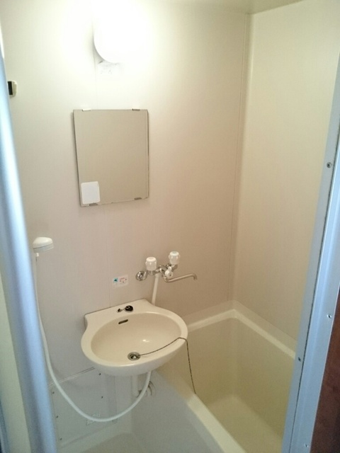 バス・シャワールーム　バス