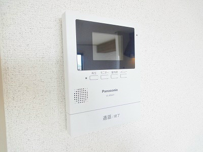 セキュリティ　TV付きカラーモニターホンになります。