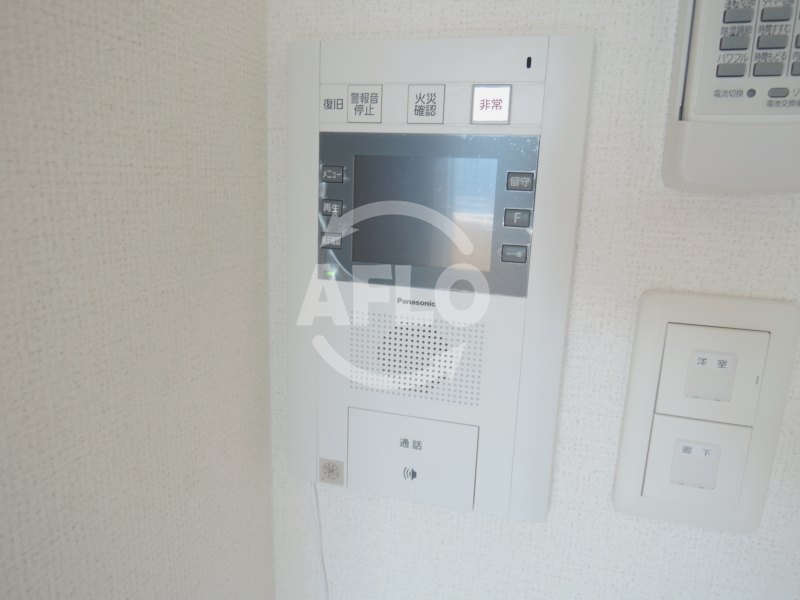 セキュリティ　ラシュレエグゼ天王寺　TVモニター付きインターホン