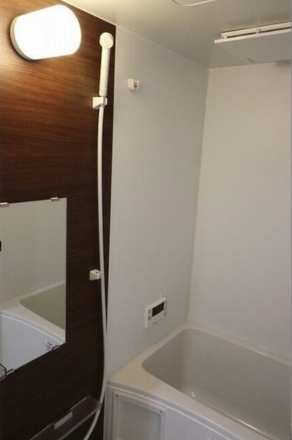 バス・シャワールーム　バスルーム