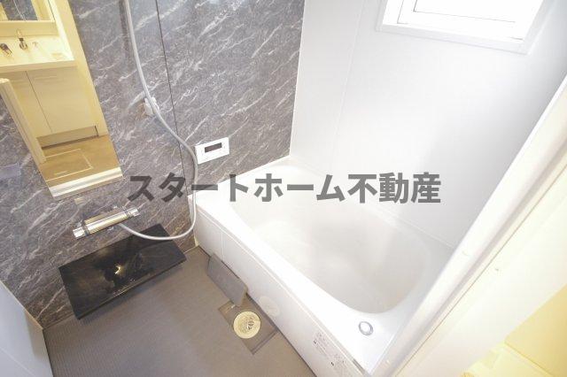 バス・シャワールーム　日々の疲れを癒すお風呂付です