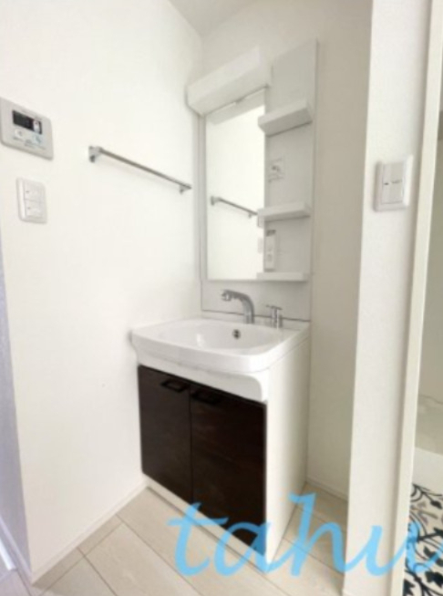 洗面設備　同シリーズ参考画像