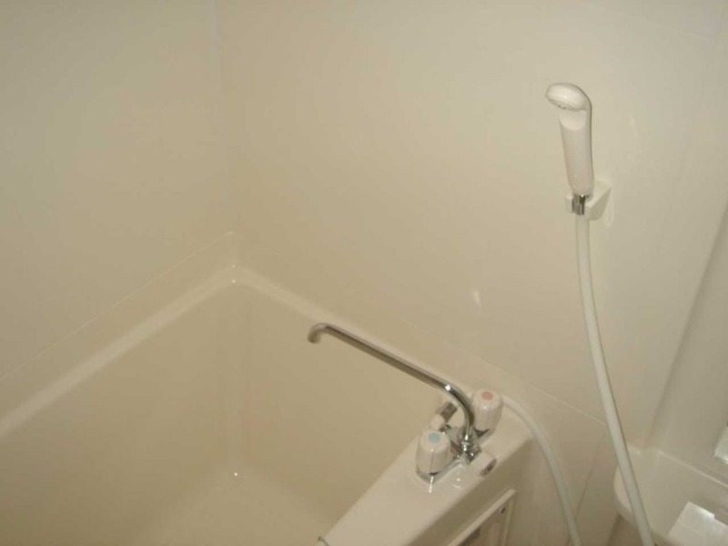 バス・シャワールーム　図面と現状に相違がある場合には現状を優先