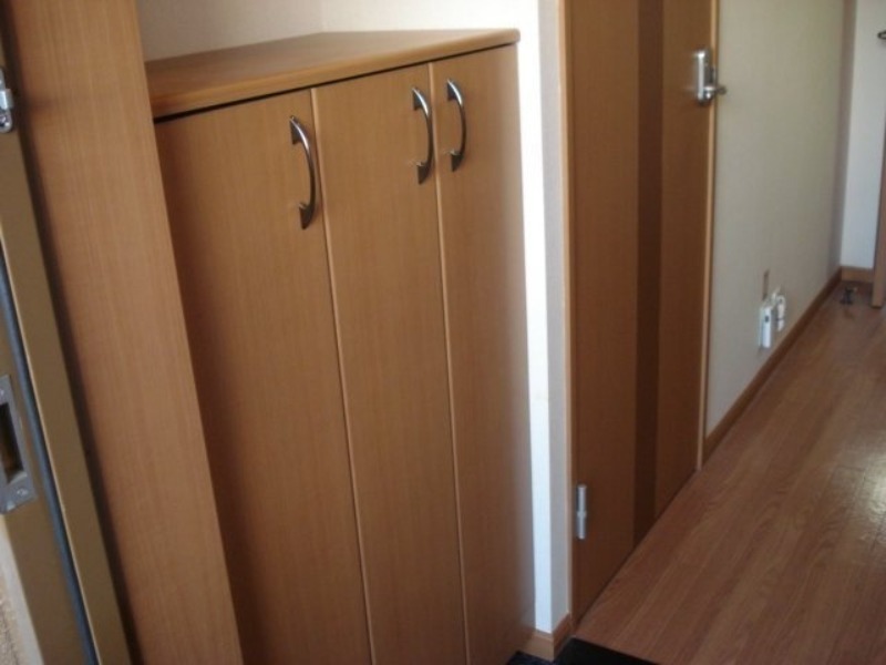 玄関　図面と現状に相違がある場合には現状を優先